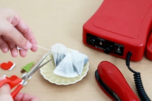 Decorating Tea Bags with Felt Ornaments