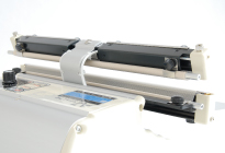 200W, 300W type: Heating elements and pre-wound PTFE sheets are mounted on both upper and lower side.